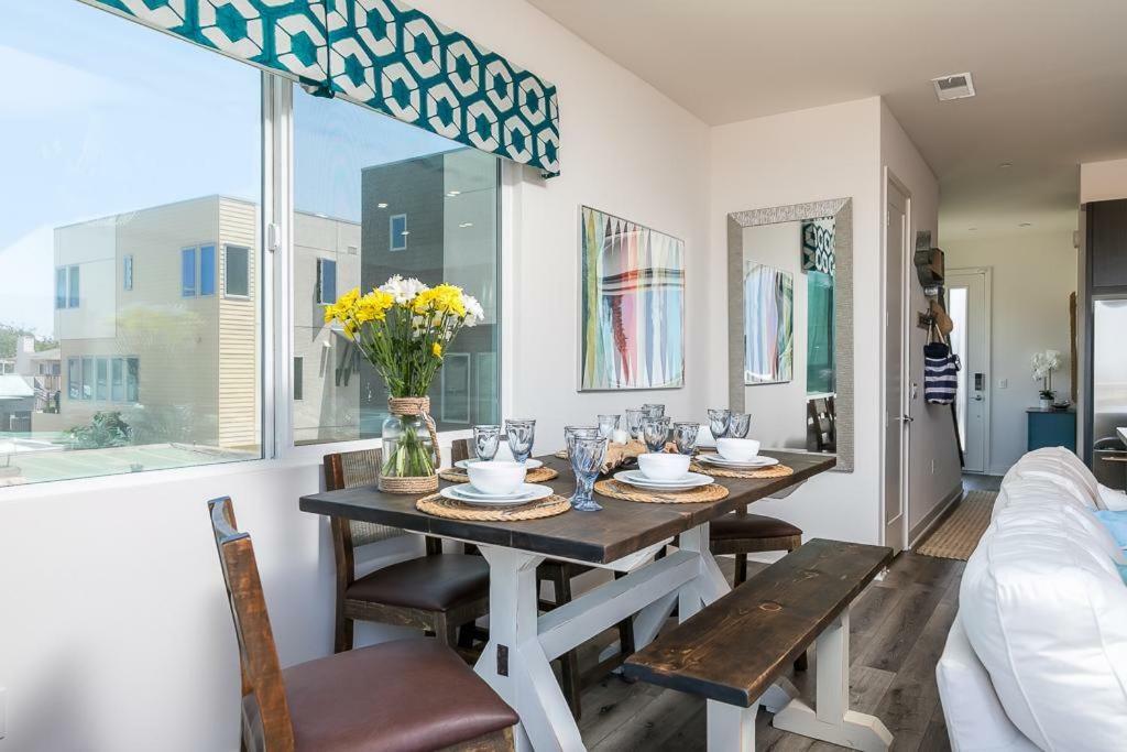 Ocean View 3 Bedrooms Condo, Just Steps From The Park, Pier & Water! 因皮里尔滩 外观 照片